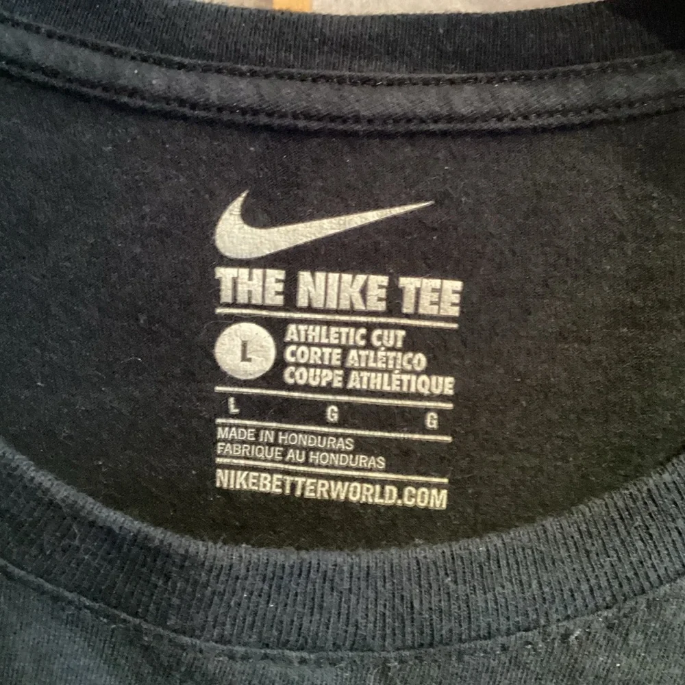 The Nike Tee 